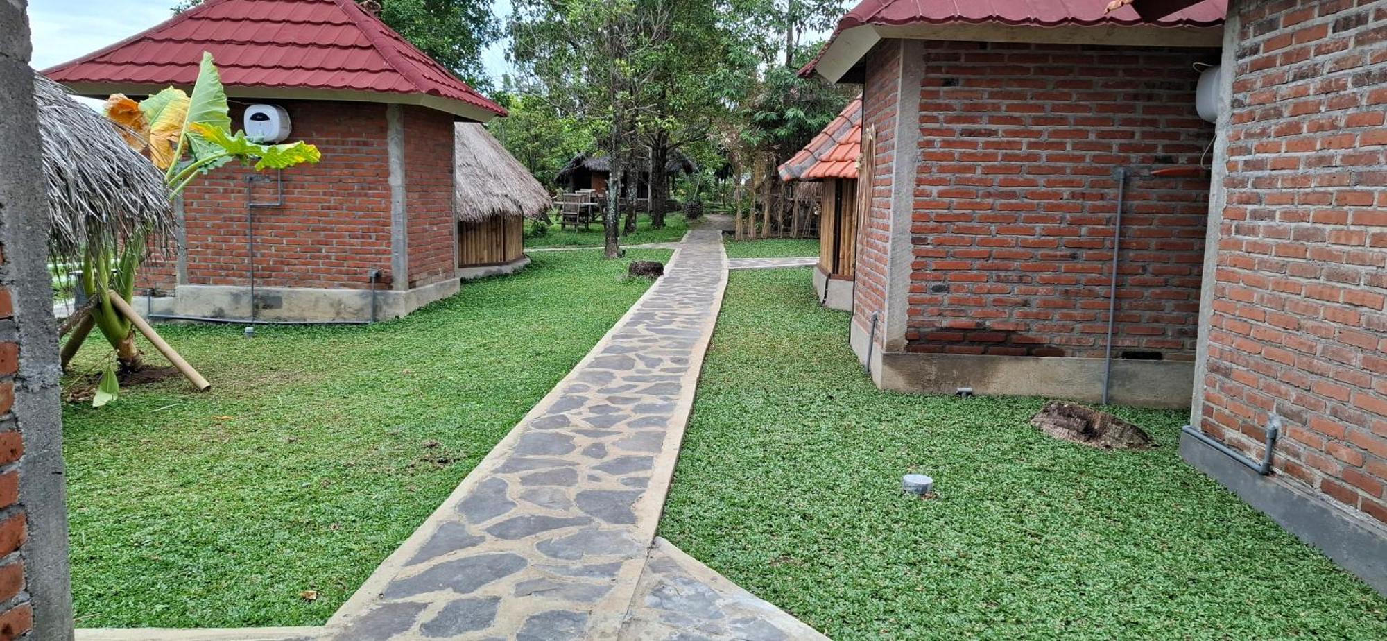 Uma Nirmala Aling-Aling Hotel Singaraja Buitenkant foto