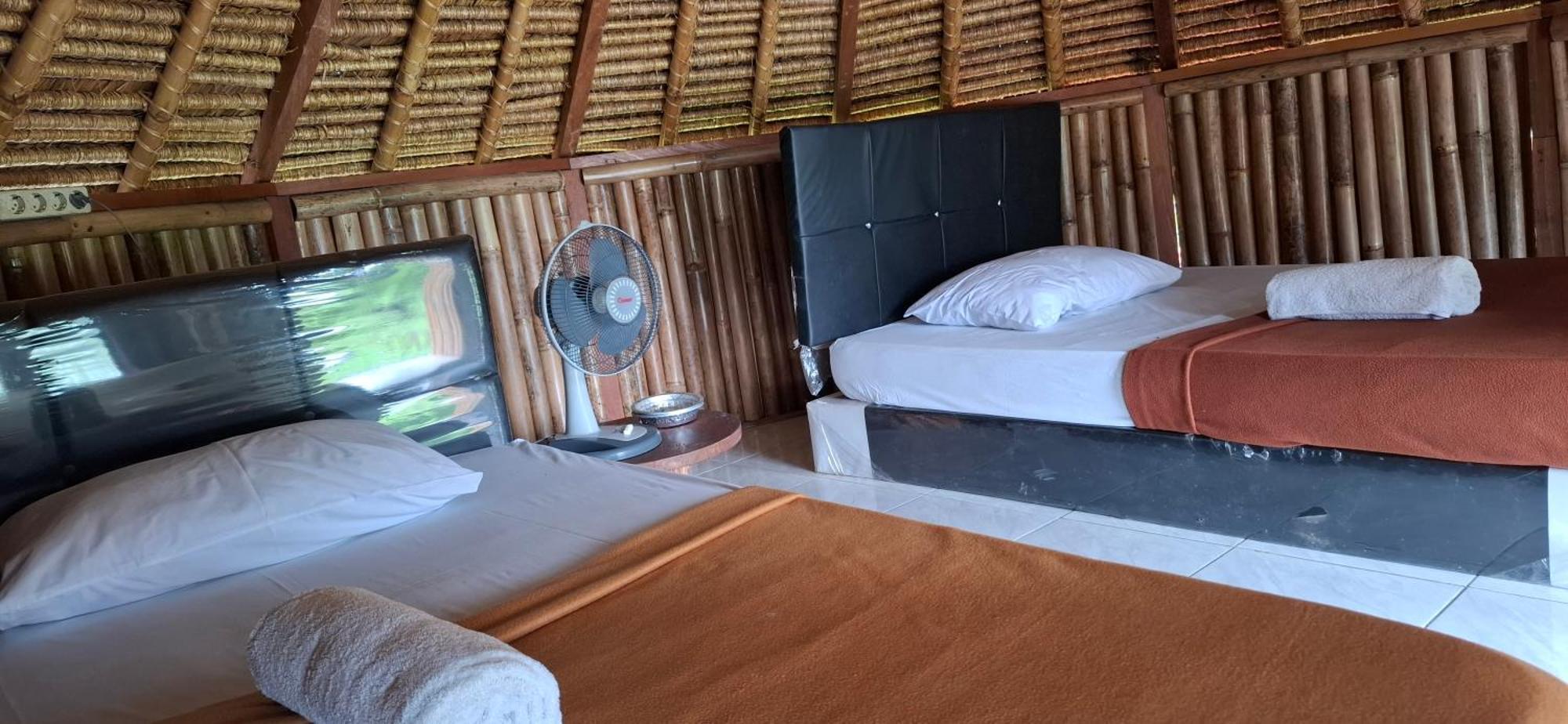 Uma Nirmala Aling-Aling Hotel Singaraja Buitenkant foto
